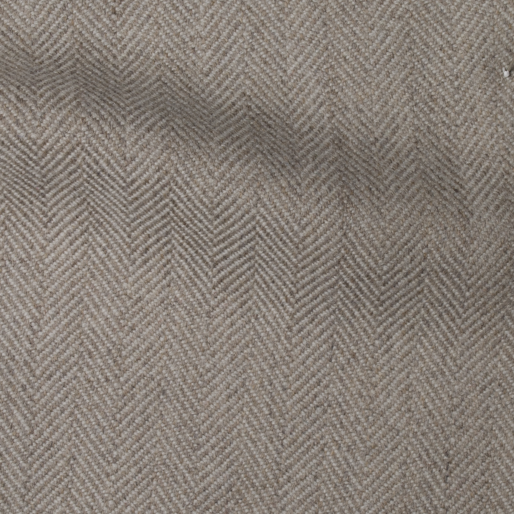 The Shakespeare Collection - Hathaway in Silver Mushroom 007