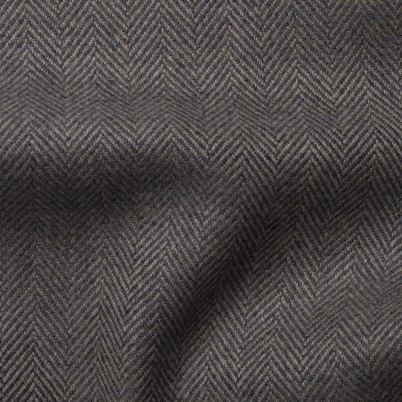 The Shakespeare Collection - Hathaway in Summer Rain Brown 008