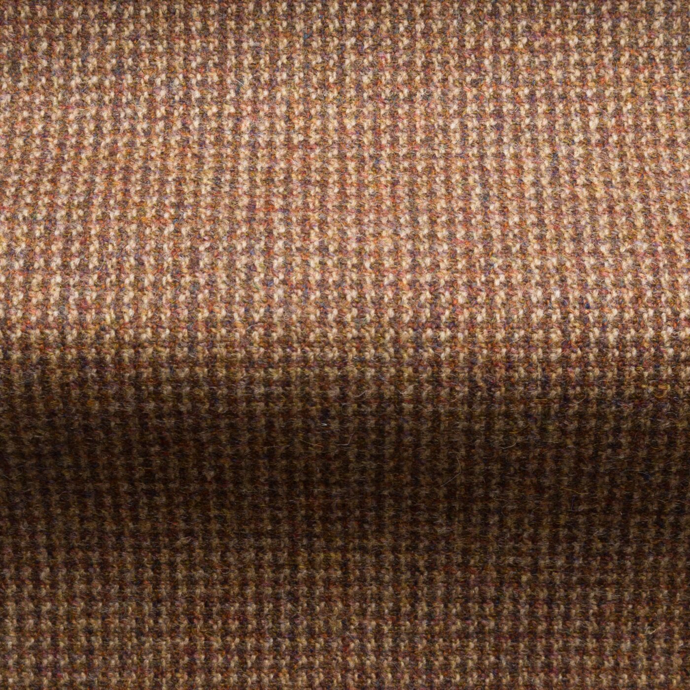 Norfolk-Puppytooth Check Tweed-053-16356