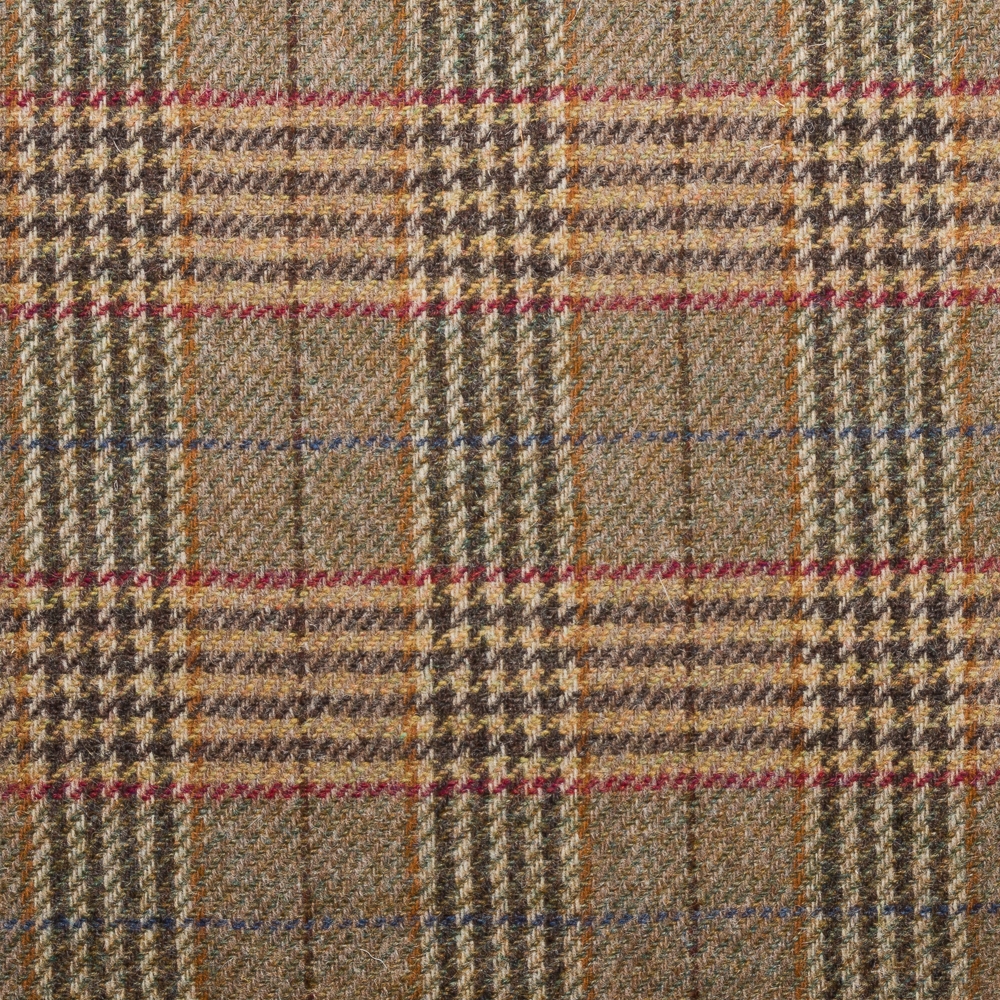Soft, traditional shetland wool tweed