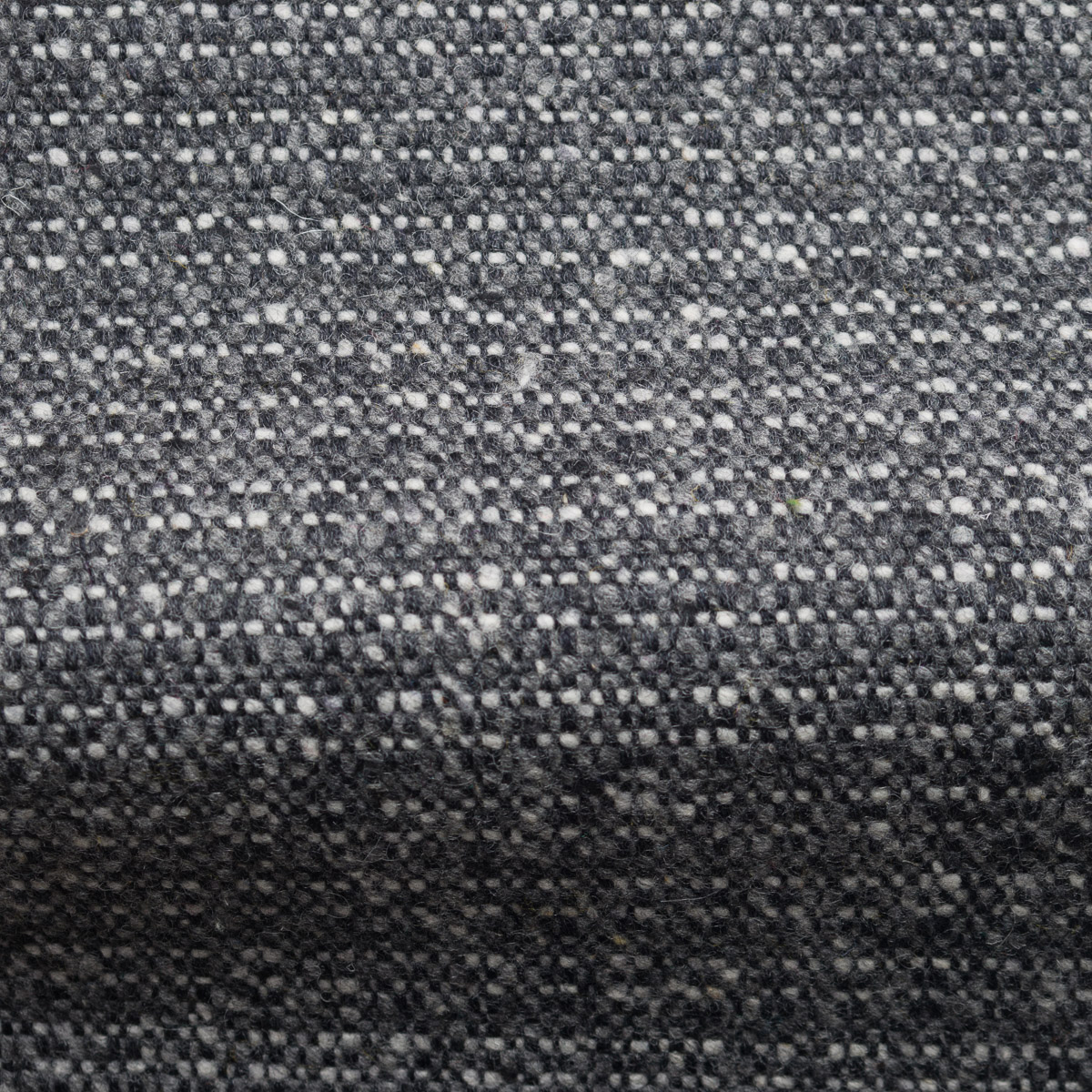Caisteal Wool Fabric 01 Charcoal Grey