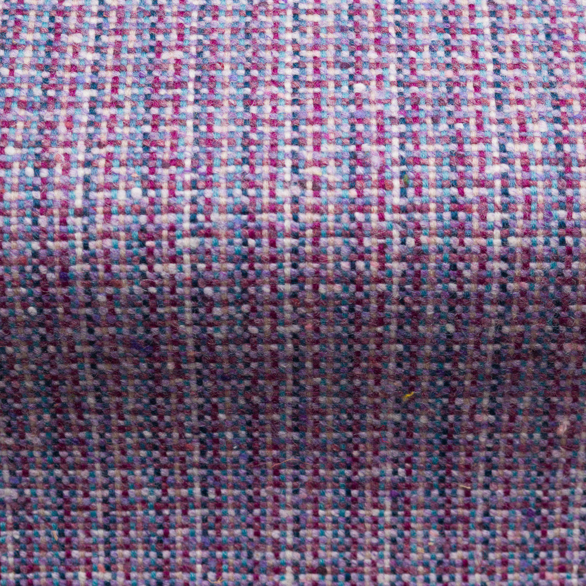 A hardwearing 90% wool fabric suitable for the home and office